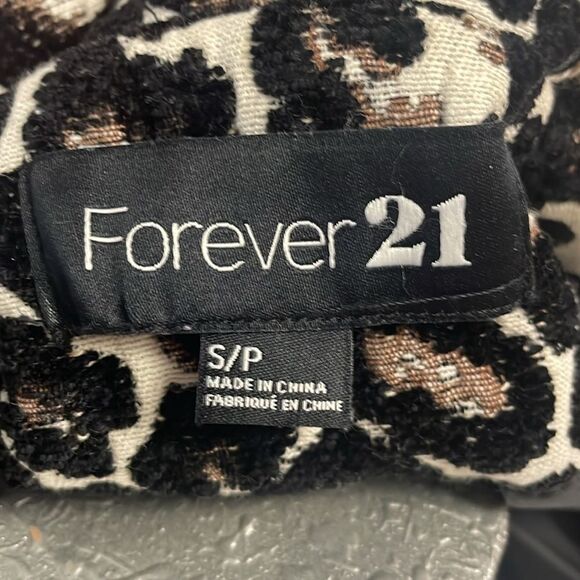 Women's Forever 21 Jacket Leopard Animal Print Textured 3/4 Sleeve, size S - Picture 4 of 4
